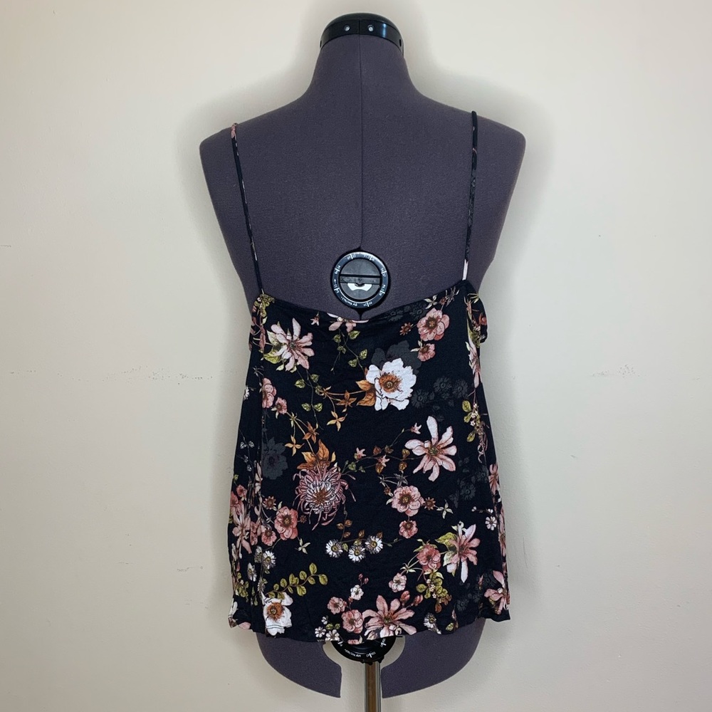 Patterned Spaghetti Strap top - Picture 2 of 5